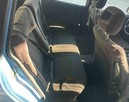 Синий Опель Омега, объемом двигателя 1.8 л и пробегом 308 тыс. км за 1200 $, фото 7 на Automoto.ua