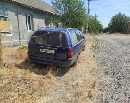 Синий Опель Омега, объемом двигателя 1.8 л и пробегом 1 тыс. км за 300 $, фото 7 на Automoto.ua