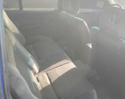 Синій Опель Омега, об'ємом двигуна 2 л та пробігом 400 тис. км за 1150 $, фото 3 на Automoto.ua