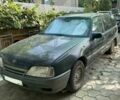 Синий Опель Омега, объемом двигателя 2 л и пробегом 400 тыс. км за 1802 $, фото 1 на Automoto.ua