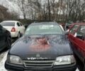 Синий Опель Омега, объемом двигателя 2 л и пробегом 300 тыс. км за 600 $, фото 1 на Automoto.ua