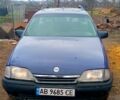 Синій Опель Омега, об'ємом двигуна 2 л та пробігом 0 тис. км за 1100 $, фото 1 на Automoto.ua