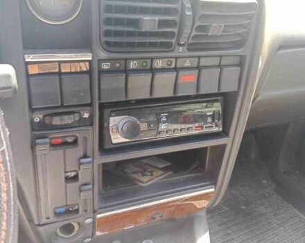 Опель Омега 1990 в Краматорске на Automoto.ua Синий Опель Омега, объемом двигателя 2.3 л и пробегом 150 тыс. км за 60000 $, фото 2 на Automoto.ua