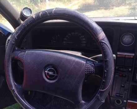 Опель Омега 1990 в Краматорске на Automoto.ua Синий Опель Омега, объемом двигателя 2.3 л и пробегом 150 тыс. км за 60000 $, фото 5 на Automoto.ua