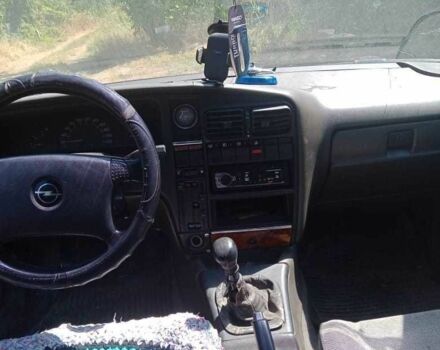 Опель Омега 1990 в Краматорске на Automoto.ua Синий Опель Омега, объемом двигателя 2.3 л и пробегом 150 тыс. км за 60000 $, фото 4 на Automoto.ua