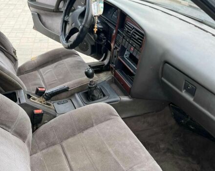 Синий Опель Омега, объемом двигателя 2 л и пробегом 400 тыс. км за 750 $, фото 4 на Automoto.ua