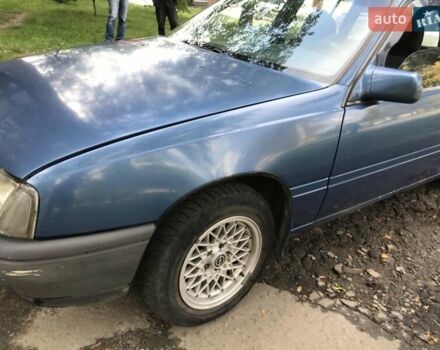 Синий Опель Омега, объемом двигателя 2 л и пробегом 200 тыс. км за 999 $, фото 2 на Automoto.ua