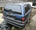 Синий Опель Омега, объемом двигателя 0 л и пробегом 250 тыс. км за 24 $, фото 2 на Automoto.ua