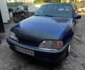 Синій Опель Омега, об'ємом двигуна 2 л та пробігом 300 тис. км за 653 $, фото 7 на Automoto.ua