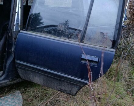 Синій Опель Омега, об'ємом двигуна 2 л та пробігом 120 тис. км за 400 $, фото 5 на Automoto.ua