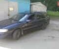 Синий Опель Омега, объемом двигателя 2 л и пробегом 488 тыс. км за 3300 $, фото 1 на Automoto.ua
