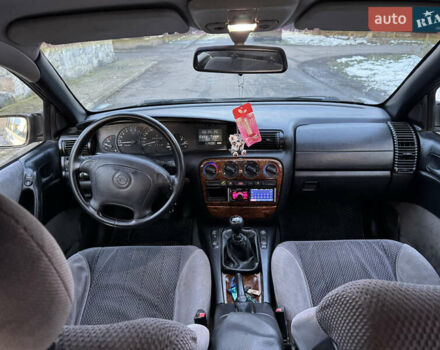 Синий Опель Омега, объемом двигателя 2 л и пробегом 335 тыс. км за 1599 $, фото 34 на Automoto.ua