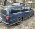 Синій Опель Омега, об'ємом двигуна 2 л та пробігом 364 тис. км за 1300 $, фото 3 на Automoto.ua