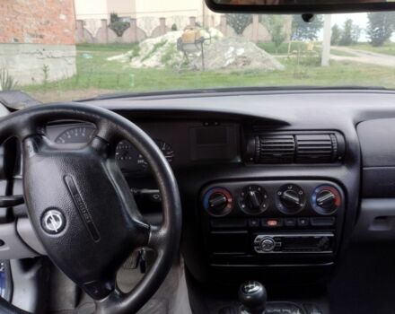 Синій Опель Омега, об'ємом двигуна 2 л та пробігом 306 тис. км за 1950 $, фото 4 на Automoto.ua