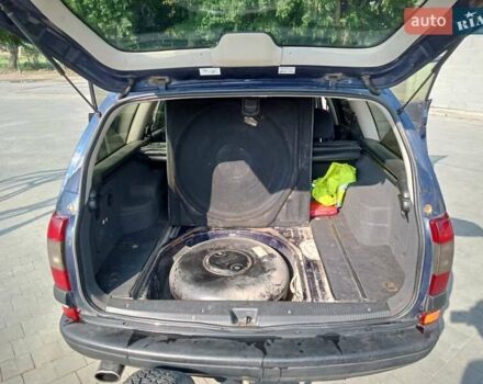 Синий Опель Омега, объемом двигателя 2 л и пробегом 450 тыс. км за 1300 $, фото 6 на Automoto.ua