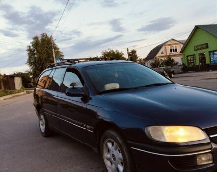 Синий Опель Омега, объемом двигателя 2 л и пробегом 268 тыс. км за 2500 $, фото 3 на Automoto.ua