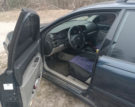 Синій Опель Омега, об'ємом двигуна 2 л та пробігом 350 тис. км за 1400 $, фото 1 на Automoto.ua