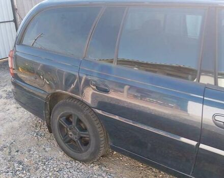 Синий Опель Омега, объемом двигателя 2.5 л и пробегом 500 тыс. км за 3700 $, фото 3 на Automoto.ua