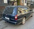 Синий Опель Омега, объемом двигателя 2.2 л и пробегом 265 тыс. км за 1999 $, фото 3 на Automoto.ua