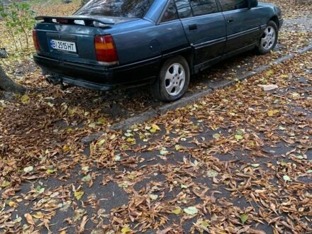 Опель Омега 1987 в Фастове на Automoto.ua Синий Опель Омега, объемом двигателя 2 л и пробегом 400 тыс. км за 699 $, фото 1 на Automoto.ua