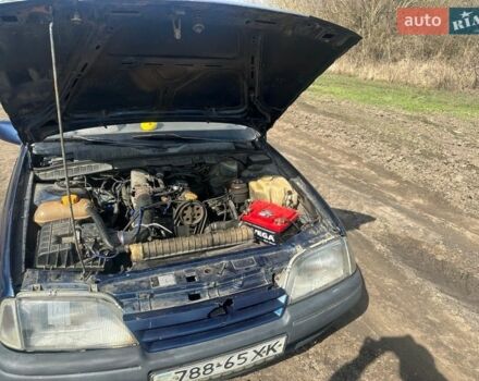 Синий Опель Омега, объемом двигателя 2 л и пробегом 310 тыс. км за 802 $, фото 1 на Automoto.ua