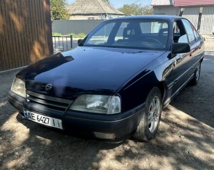 Синий Опель Омега, объемом двигателя 2 л и пробегом 100 тыс. км за 1850 $, фото 1 на Automoto.ua