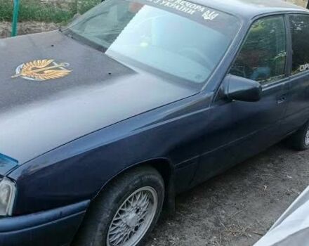 Опель Омега 1987 в Одессе на Automoto.ua Синий Опель Омега, объемом двигателя 2 л и пробегом 100 тыс. км за 1196 $, фото 1 на Automoto.ua