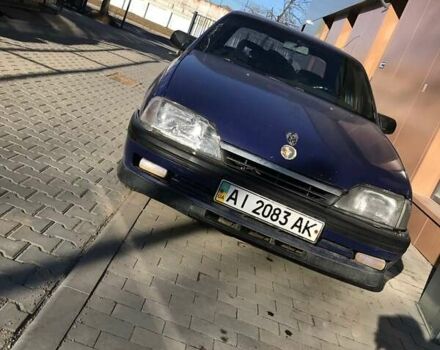 Синий Опель Омега, объемом двигателя 2 л и пробегом 175 тыс. км за 1104 $, фото 1 на Automoto.ua