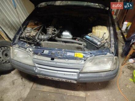 Опель Омега 1988 в Дрогобыче на Automoto.ua Синий Опель Омега, объемом двигателя 2.4 л и пробегом 250 тыс. км за 850 $, фото 1 на Automoto.ua