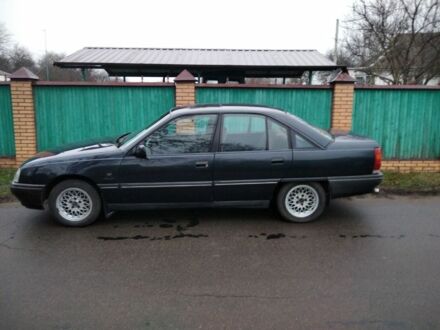 Синій Опель Омега, об'ємом двигуна 2 л та пробігом 300 тис. км за 2200 $, фото 1 на Automoto.ua