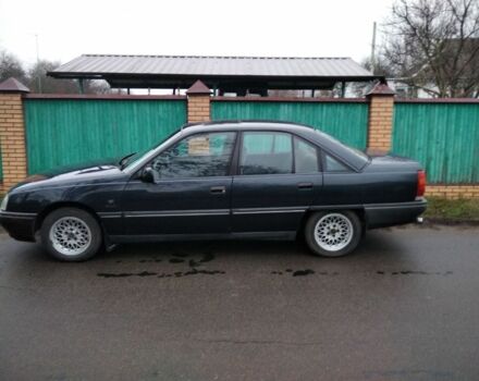 Синий Опель Омега, объемом двигателя 2 л и пробегом 300 тыс. км за 2200 $, фото 1 на Automoto.ua