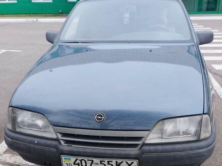 Синий Опель Омега, объемом двигателя 2 л и пробегом 148 тыс. км за 1800 $, фото 1 на Automoto.ua