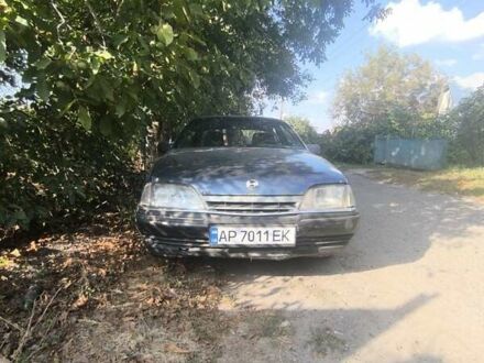 Синий Опель Омега, объемом двигателя 2 л и пробегом 300 тыс. км за 435 $, фото 1 на Automoto.ua