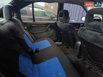 Синий Опель Омега, объемом двигателя 2 л и пробегом 521 тыс. км за 1800 $, фото 1 на Automoto.ua