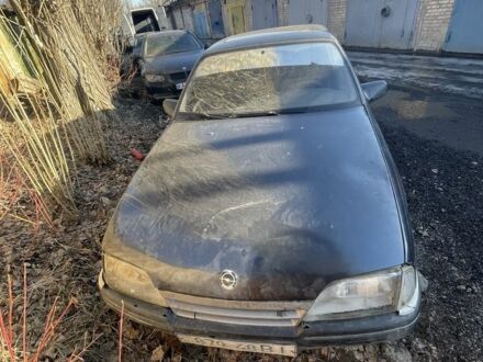 Синий Опель Омега, объемом двигателя 2 л и пробегом 400 тыс. км за 1000 $, фото 1 на Automoto.ua