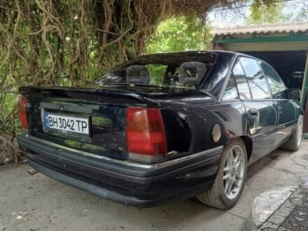 Синій Опель Омега, об'ємом двигуна 2 л та пробігом 8 тис. км за 1500 $, фото 1 на Automoto.ua