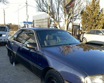 Синий Опель Омега, объемом двигателя 2 л и пробегом 400 тыс. км за 1600 $, фото 1 на Automoto.ua