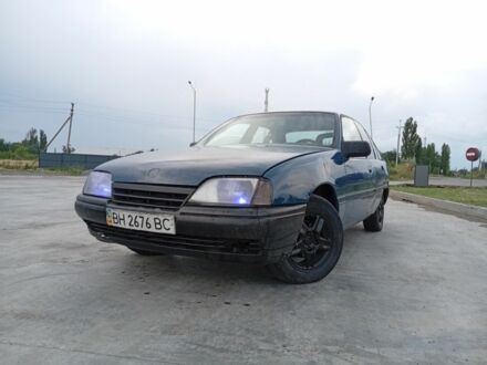 Синій Опель Омега, об'ємом двигуна 2 л та пробігом 400 тис. км за 674 $, фото 1 на Automoto.ua