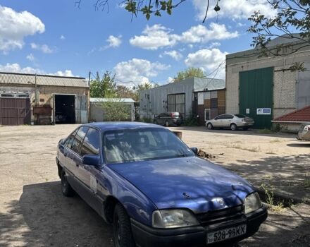 Синий Опель Омега, объемом двигателя 2 л и пробегом 300 тыс. км за 700 $, фото 1 на Automoto.ua
