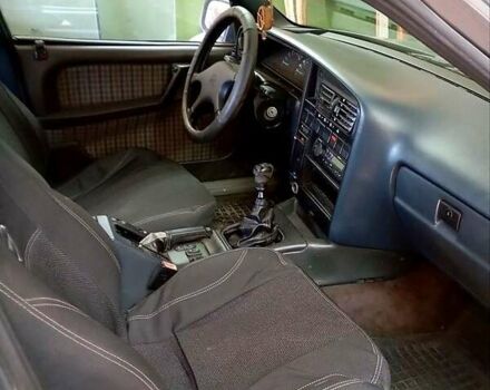 Синий Опель Омега, объемом двигателя 2 л и пробегом 230 тыс. км за 1800 $, фото 1 на Automoto.ua