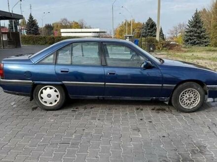 Синий Опель Омега, объемом двигателя 2 л и пробегом 300 тыс. км за 1300 $, фото 1 на Automoto.ua