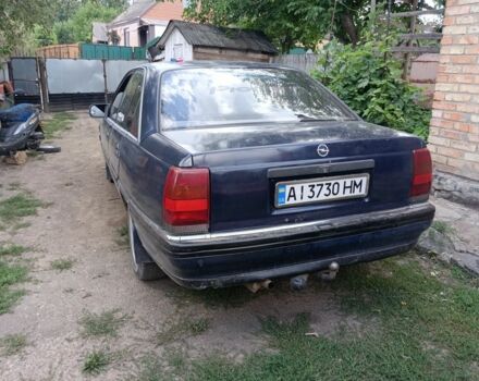 Синий Опель Омега, объемом двигателя 2 л и пробегом 140 тыс. км за 433 $, фото 1 на Automoto.ua