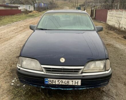 Синій Опель Омега, об'ємом двигуна 2 л та пробігом 2 тис. км за 500 $, фото 1 на Automoto.ua
