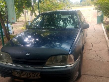 Синий Опель Омега, объемом двигателя 2 л и пробегом 0 тыс. км за 1000 $, фото 1 на Automoto.ua