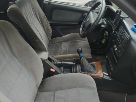 Синий Опель Омега, объемом двигателя 0 л и пробегом 300 тыс. км за 600 $, фото 1 на Automoto.ua