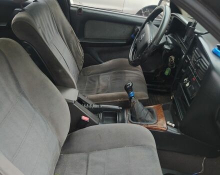 Синий Опель Омега, объемом двигателя 0 л и пробегом 300 тыс. км за 600 $, фото 1 на Automoto.ua