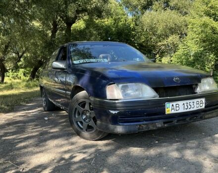 Синий Опель Омега, объемом двигателя 2 л и пробегом 222 тыс. км за 426 $, фото 1 на Automoto.ua