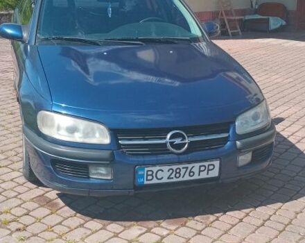 Синий Опель Омега, объемом двигателя 2 л и пробегом 411 тыс. км за 1200 $, фото 1 на Automoto.ua
