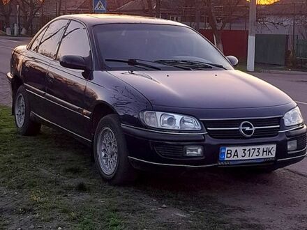 Синій Опель Омега, об'ємом двигуна 2 л та пробігом 307 тис. км за 2250 $, фото 1 на Automoto.ua