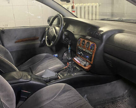 Синій Опель Омега, об'ємом двигуна 2.5 л та пробігом 250 тис. км за 1700 $, фото 1 на Automoto.ua